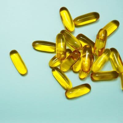 O alerta de risco capilar: como travar o eflúvio telógeno após o stress